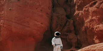 Land On Mars